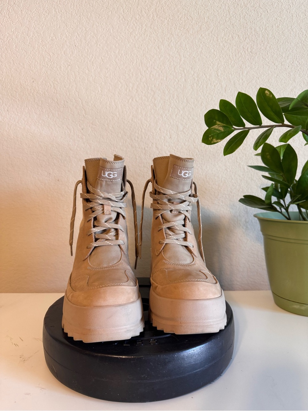 UGG Lug Women’s Beige Lace-Up  Boots